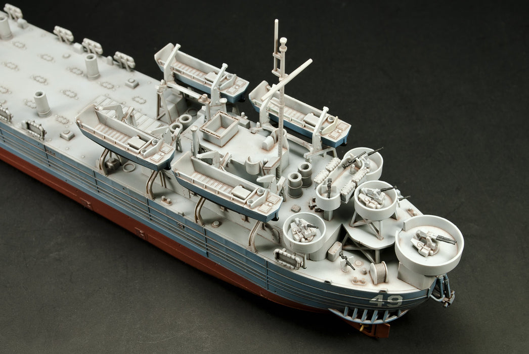 1/350 AFV Club US NAVY TYPE 2 LSTs LST-1 CLASS